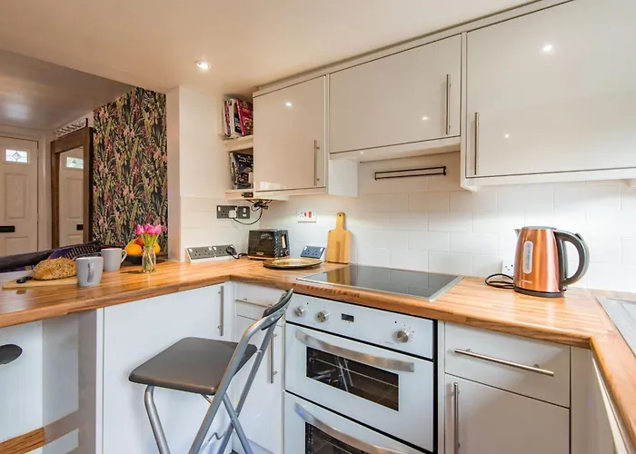 Cow And Cockle - Quirky Cottage In The Centre Of Deal